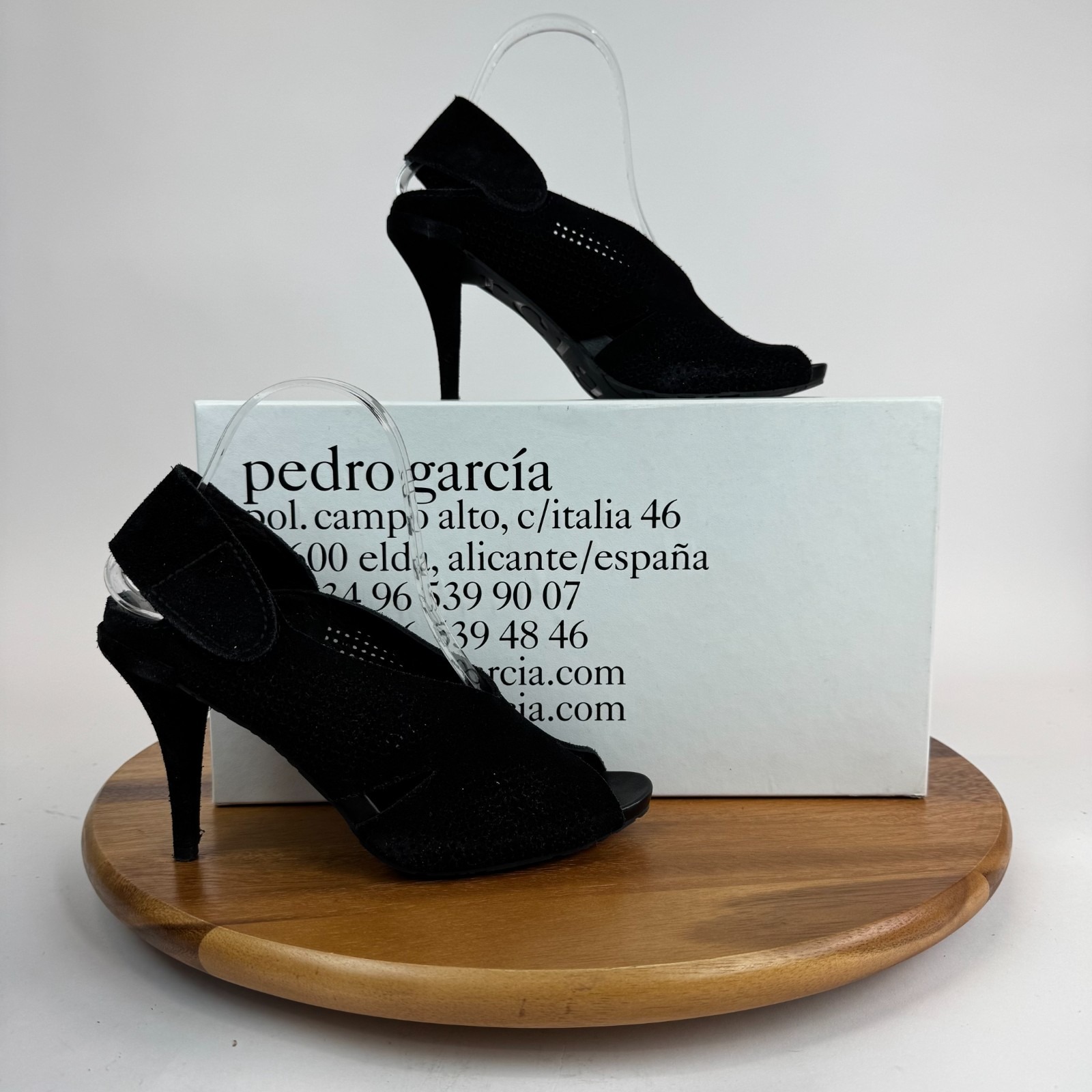 Womens Pedro Garcia Yurity Black Suede Perf Heels Shoes Size Eu 38 Us 8 M Guc
